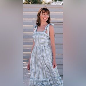 Gal Meets Glam. Geraldine. Size 2. Only worn a few times.